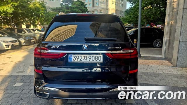 BMW X7 2021 — ფოტო 4/19