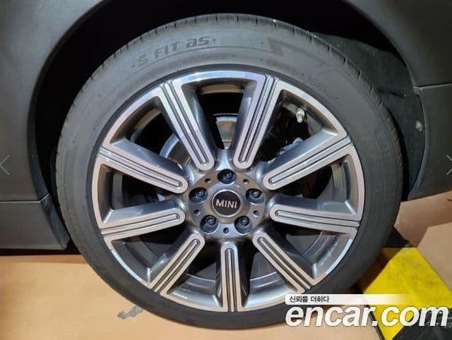 Mini Cooper S Clubman 2020 — Şəkil 5/6