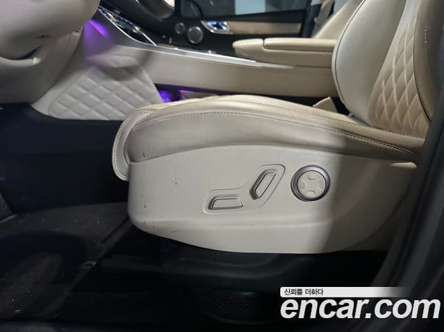 Genesis GV80 2022 — Şəkil 12/17