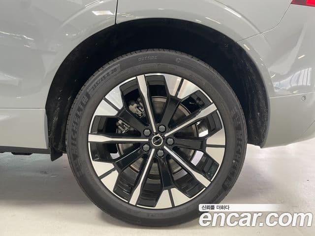 Volvo XC60 2026 — фото 4 из 20
