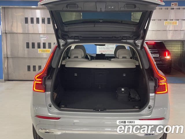 Volvo XC60 2026 — фото 17 из 20
