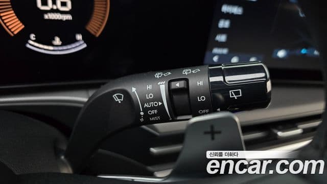 Hyundai Santa Fe 2025 — Şəkil 19/20