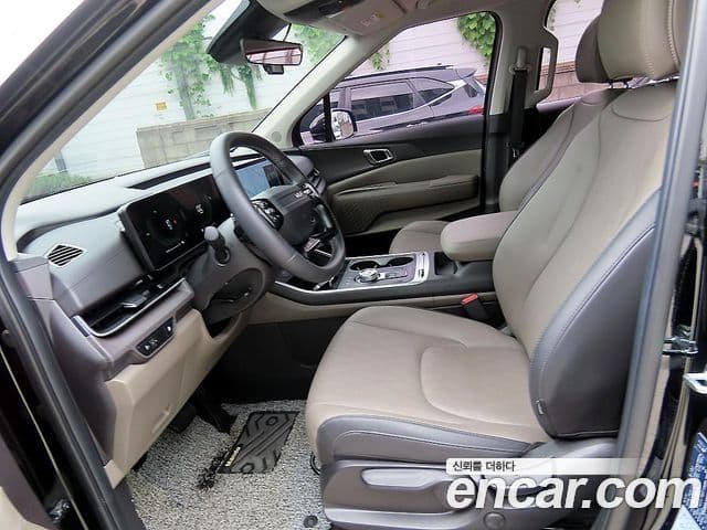 Kia Carnival 2024 — Şəkil 4/20