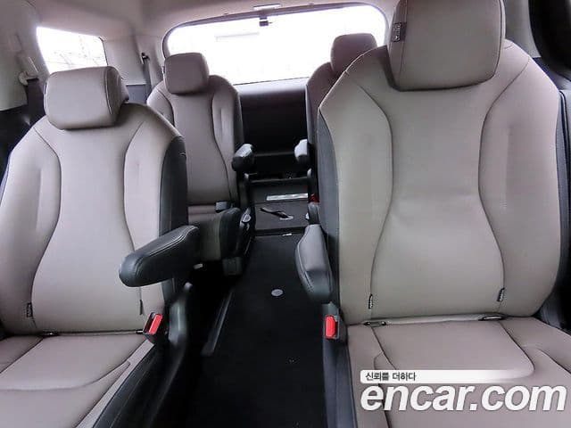 Kia Carnival 2024 — Şəkil 6/20