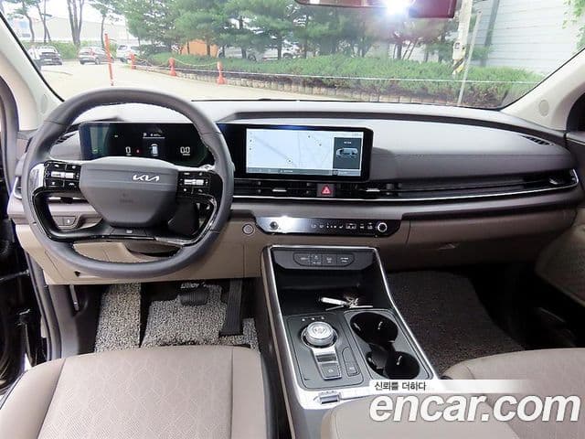 Kia Carnival 2024 — Şəkil 7/20