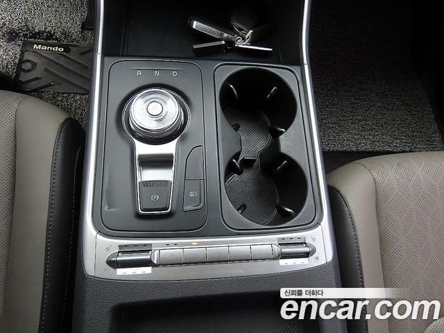 Kia Carnival 2024 — Şəkil 11/20