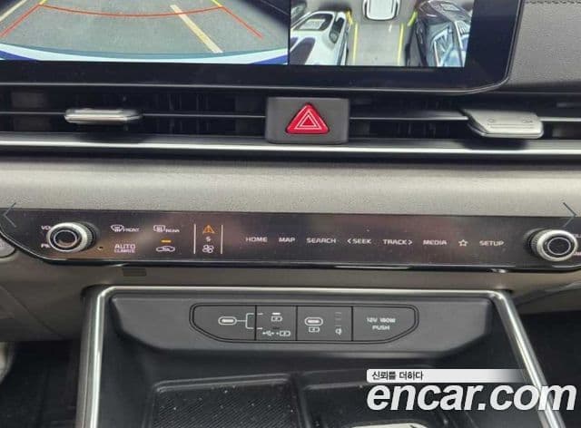 Kia Carnival 2025 — ფოტო 10/18
