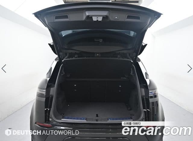 Land Rover Range Rover Evoque 2024 — ფოტო 19/20