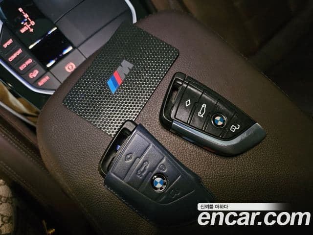 BMW X4 2022 — Şəkil 8/10