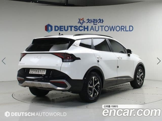 Kia Sportage 2023 — Şəkil 2/3