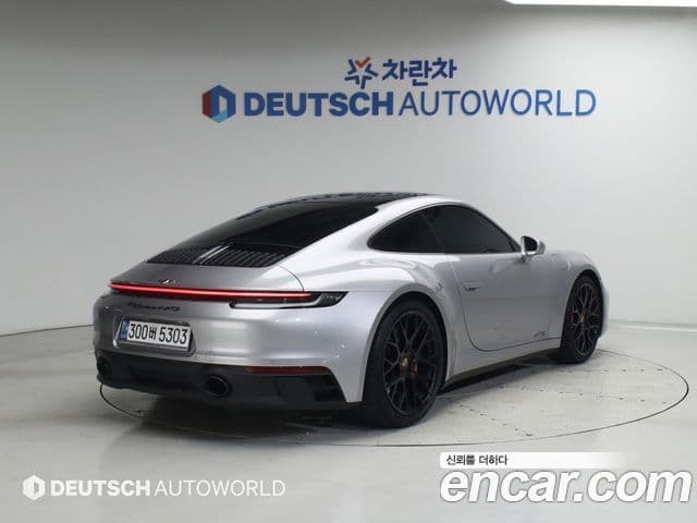 Porsche 911 2024 — ფოტო 2/11