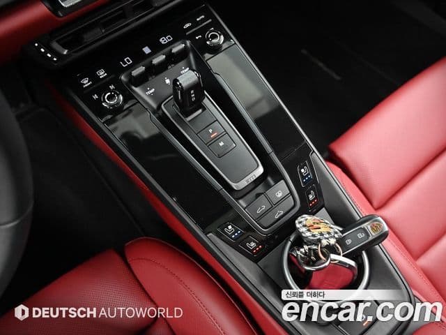 Porsche 911 2024 — ფოტო 8/11