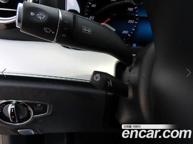 Mercedes-Benz E-Class 2021 — ფოტო 12/20