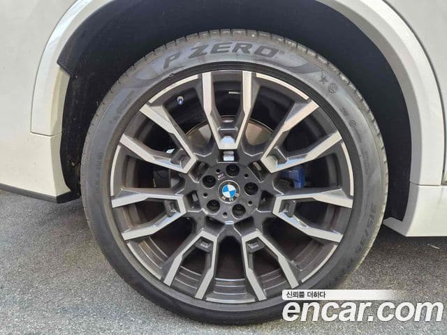 BMW X5 2023 — ფოტო 4/10