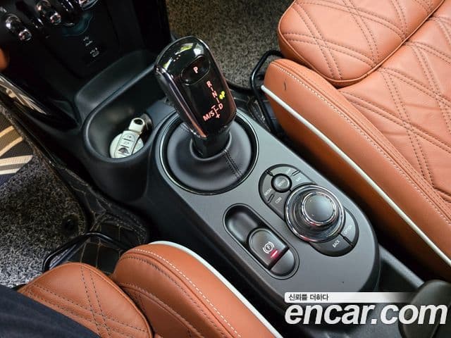 Mini Cooper S Convertible 2021 — Şəkil 8/20