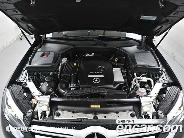 Mercedes-Benz GLC-Class 2018 — Şəkil 5/20