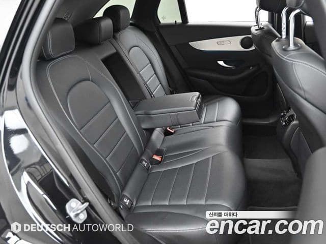Mercedes-Benz GLC-Class 2018 — Şəkil 11/20