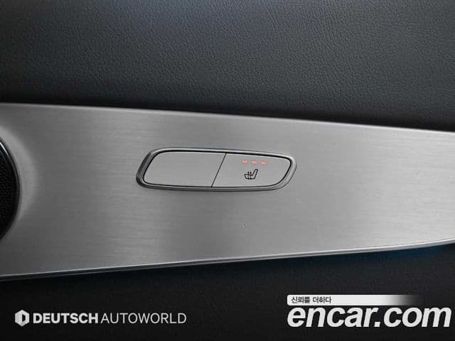 Mercedes-Benz GLC-Class 2018 — Şəkil 15/20