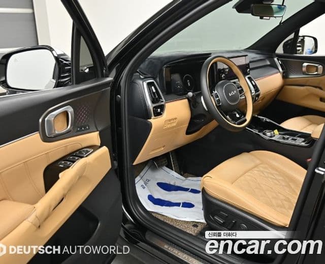 Kia Sorento 2022 — Фото 11/20