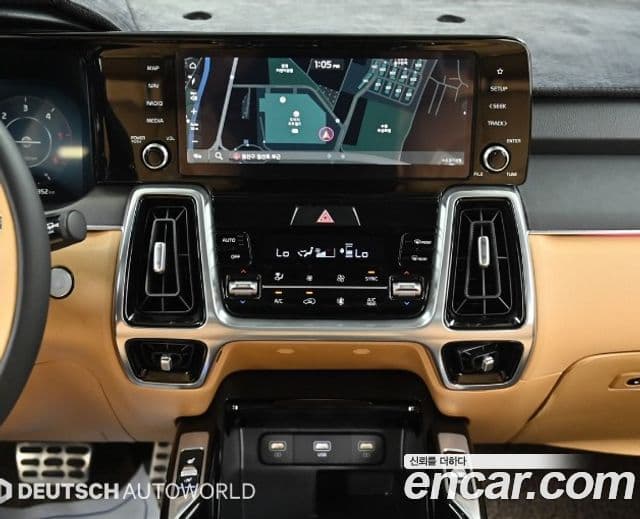 Kia Sorento 2022 — Фото 14/20