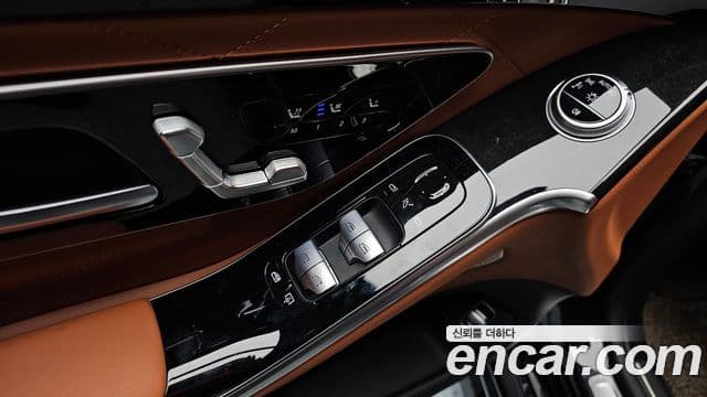 Mercedes-Benz S-Class 2024 — ფოტო 18/20