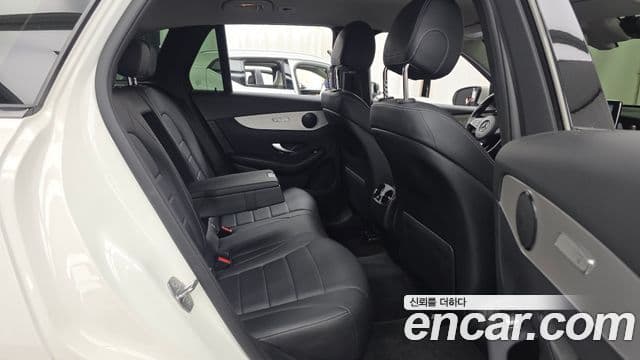 Mercedes-Benz GLC-Class 2018 — Фото 12/20