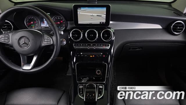 Mercedes-Benz GLC-Class 2018 — Фото 14/20