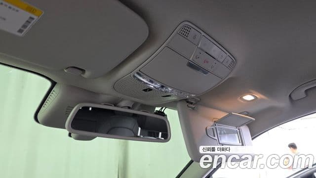 Mercedes-Benz GLC-Class 2018 — Şəkil 24/30