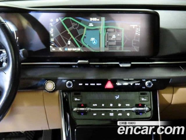 Kia Carnival 2021 — ფოტო 11/20