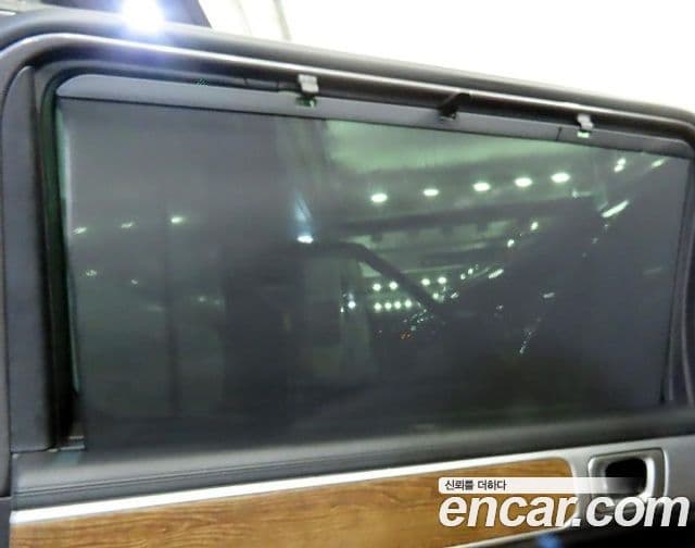 Hyundai Santa Fe 2023 — Şəkil 18/20