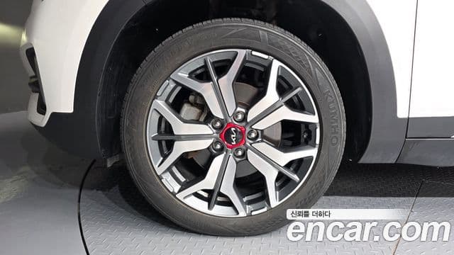 Kia Seltos 2022 — Şəkil 5/20