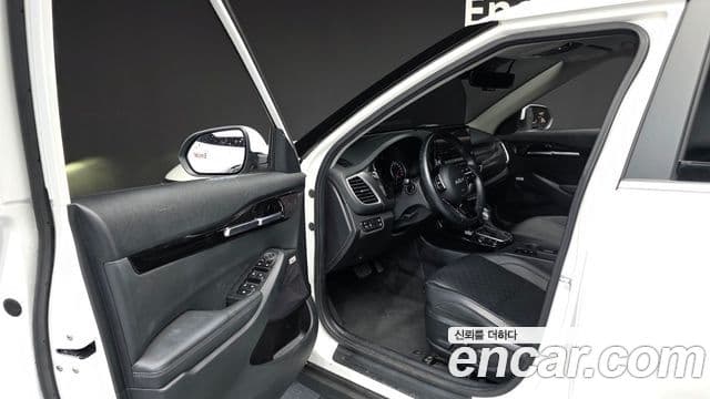 Kia Seltos 2022 — Şəkil 10/20