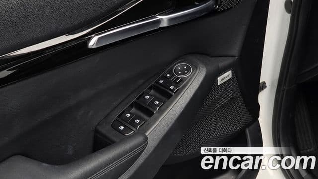 Kia Seltos 2022 — Şəkil 16/20