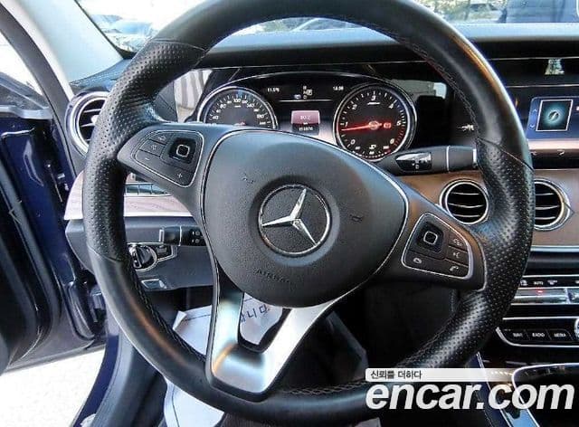 Mercedes-Benz E-Class 2018 — Şəkil 6/20