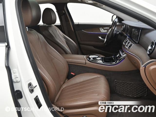 Mercedes-Benz E-Class 2018 — Şəkil 7/20