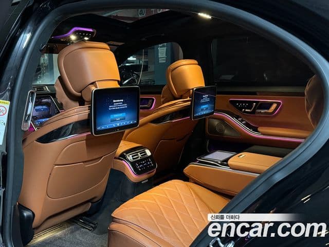 Mercedes-Benz S-Class 2021 — Photo 10/20