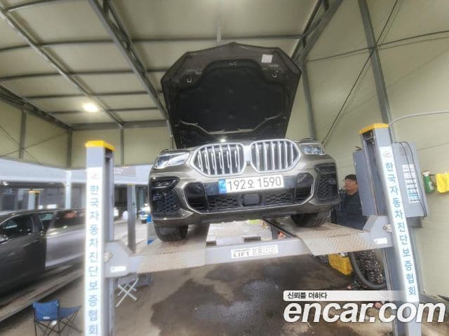 BMW X6 2023 — ფოტო 1/2