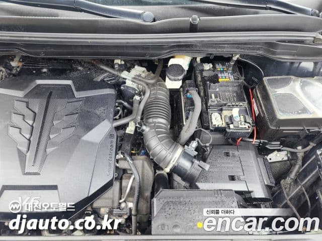 Kia Carnival 2021 — ფოტო 16/16