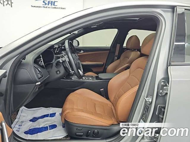 Kia Stinger 2023 — Фото 11/20