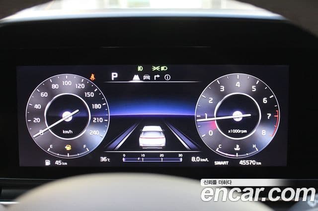 Kia Carnival 2022 — ფოტო 5/20
