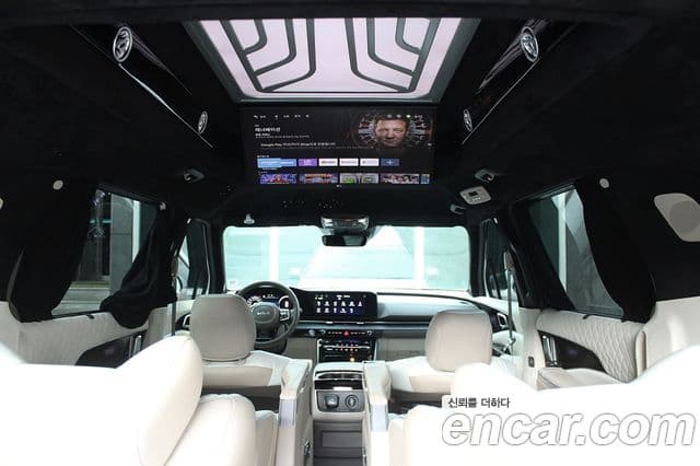 Kia Carnival 2022 — ფოტო 10/20