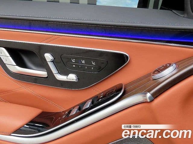 Mercedes-Benz S-Class 2023 — ფოტო 18/20