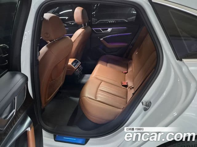 Audi A6 2023 — Şəkil 9/20