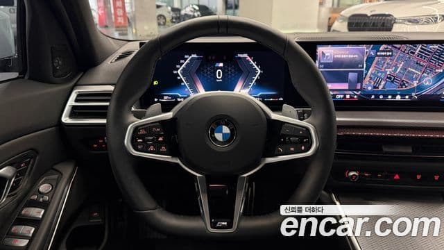 BMW 3 Series 2025 — фото 17 из 20
