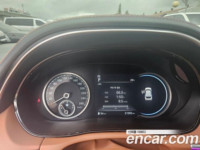 Genesis GV70 2023 — фото 4 из 17