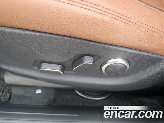 Genesis GV70 2023 — фото 7 из 17