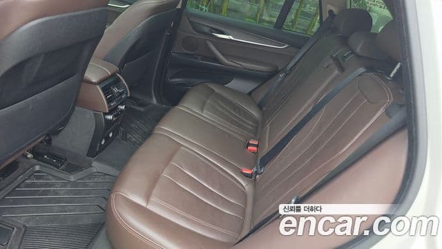 BMW X5 2018 — ფოტო 6/20