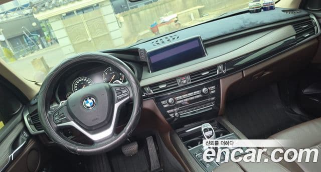 BMW X5 2018 — ფოტო 9/20
