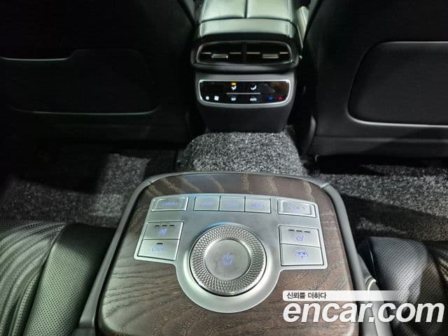 Genesis Electrified G80 2020 — Şəkil 16/20