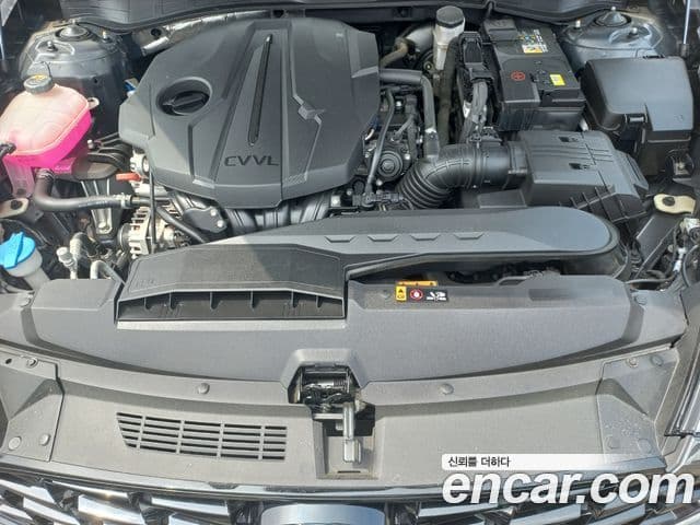 Hyundai Sonata 2022 — ფოტო 5/20